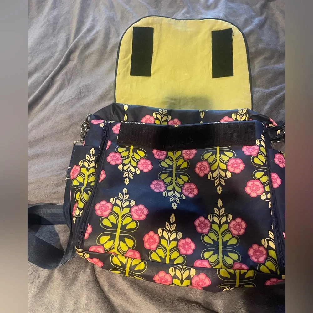 Petunia Pickle Bottom chic baby